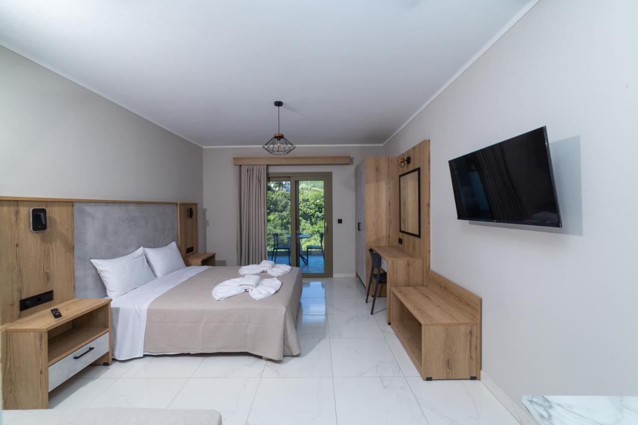 Sky View Suites Kefalonia Vovikes Екстер'єр фото