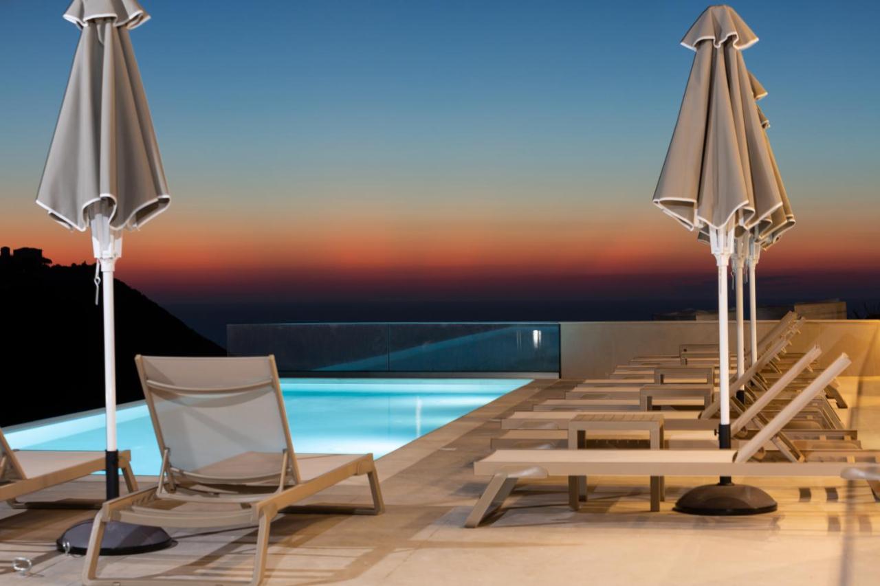 Sky View Suites Kefalonia Vovikes Екстер'єр фото