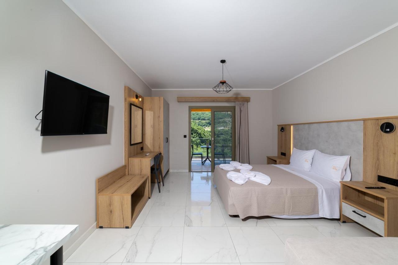 Sky View Suites Kefalonia Vovikes Екстер'єр фото