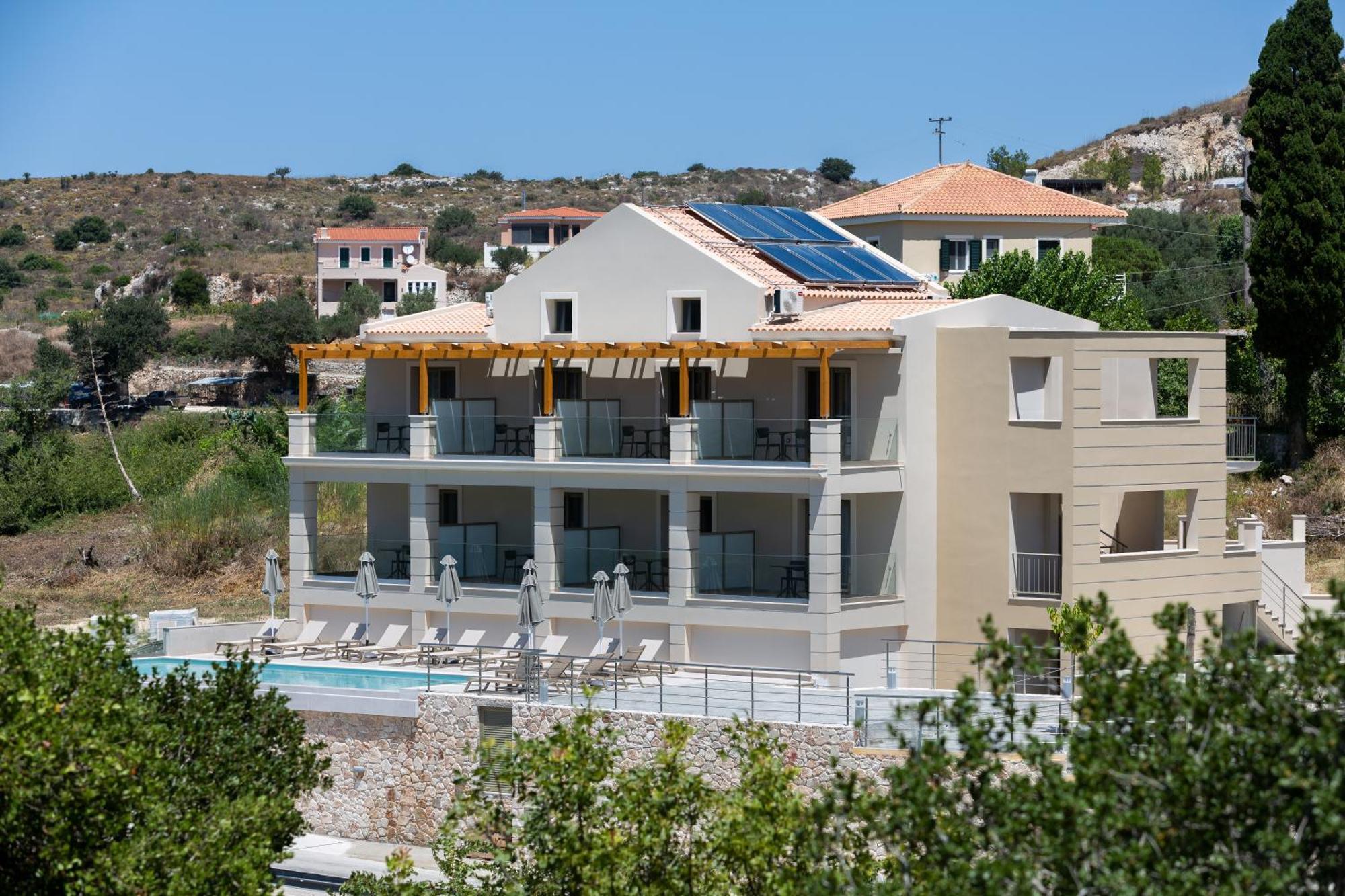 Sky View Suites Kefalonia Vovikes Екстер'єр фото